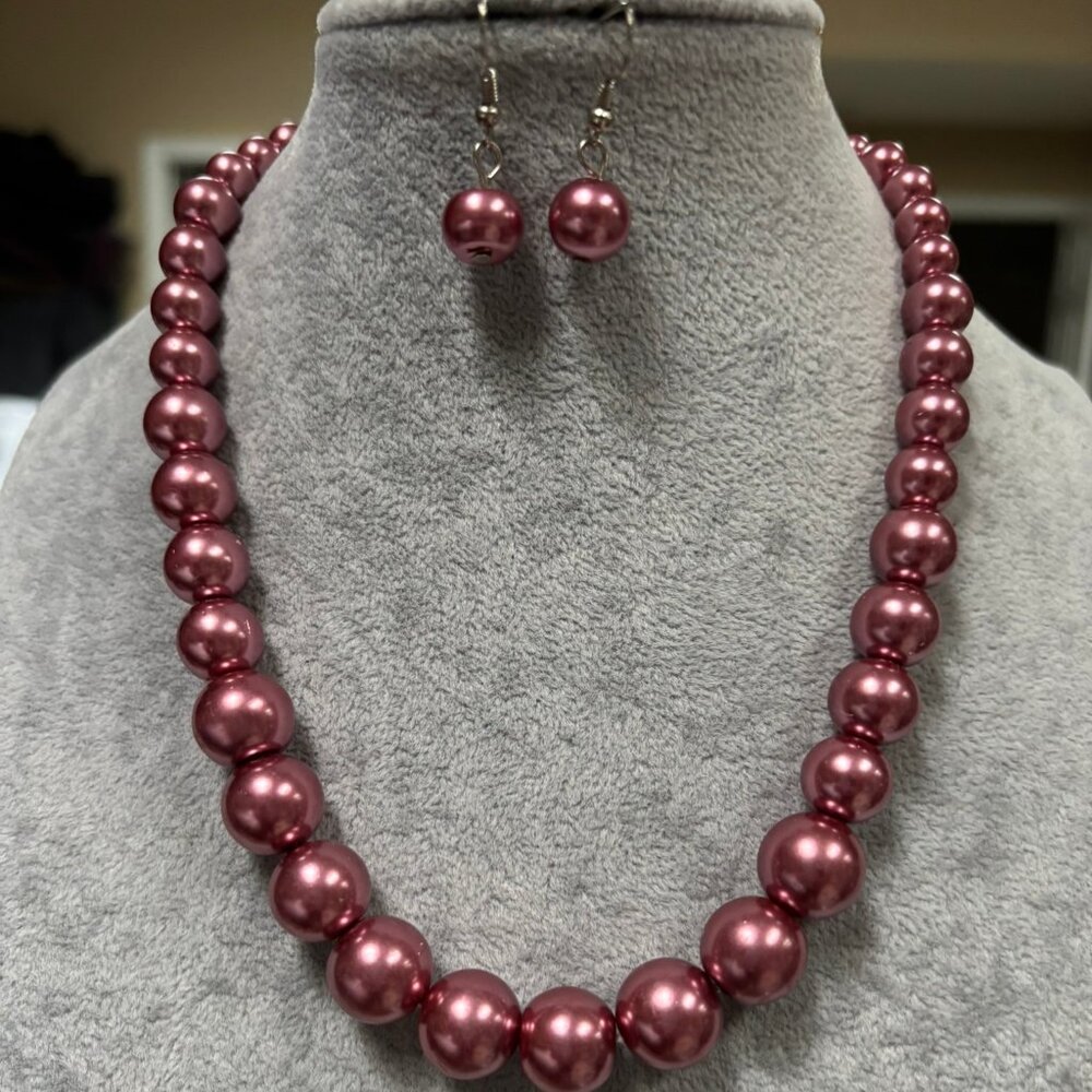 Reddish Purple Faux Glass pearl gradual Necklace earring set